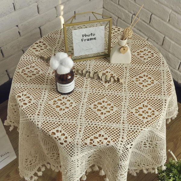 table cloth retro crochet lace tablecloth european and american style openwork handmade round cover christmas
table cloth retro crochet lace tablecloth european and american style openwork handmade round cover christmas