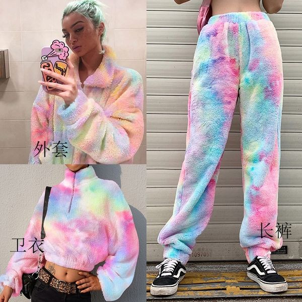 autumn and winter 2021 new women's fashion versatile design loose sweater tie dyed rabbit hair coat, Black;red
autumn and winter 2021 new women's fashion versatile design loose sweater tie dyed rabbit hair coat, Black;red