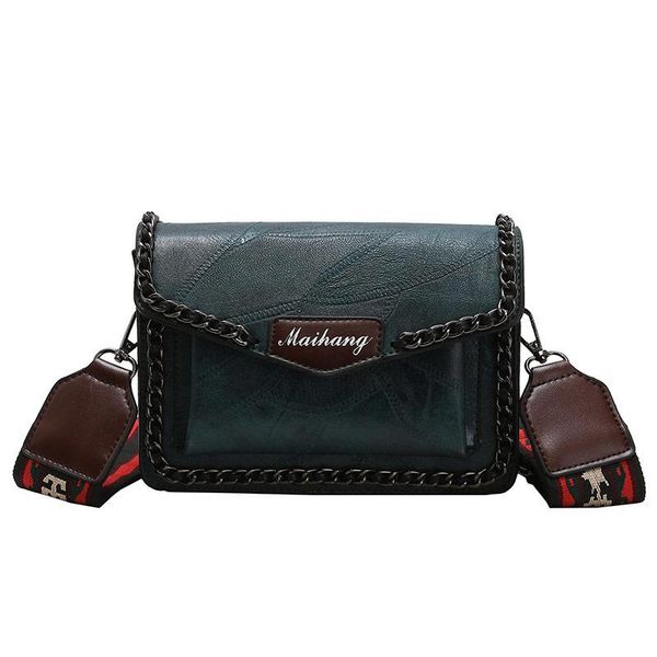 city women's shoulder bag party 2021 pu leather messenger metal chain magnetic buckle handbag evening bags
city women's shoulder bag party 2021 pu leather messenger metal chain magnetic buckle handbag evening bags