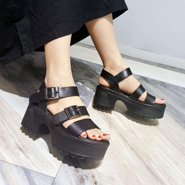 roman style round head high heel sandals thick waterproof platform women shoes dark belt buckle casual gothic young black
roman style round head high heel sandals thick waterproof platform women shoes dark belt buckle casual gothic young black