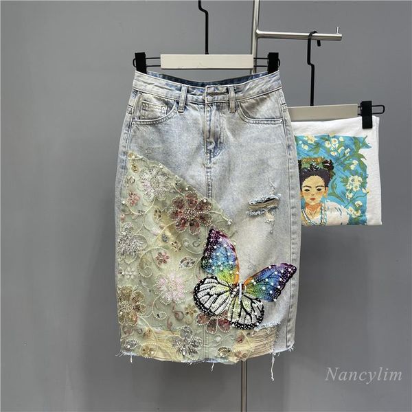 denim skirt woman 2021 summer european style butterfly sequin bead ripped lace patch high waist jean skirts female lady, Black
denim skirt woman 2021 summer european style butterfly sequin bead ripped lace patch high waist jean skirts female lady, Black