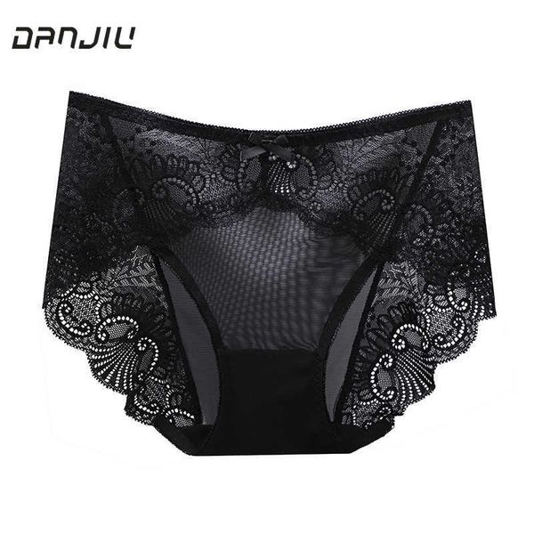 women's panties thin breathable women underwear lace hollow transparent middle waist female mesh cotton crotch breifs lingerie, Black;white
women's panties thin breathable women underwear lace hollow transparent middle waist female mesh cotton crotch breifs lingerie, Black;white