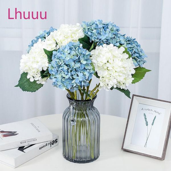 decorative flowers & wreaths high simulation 11 fork floral hydrangea silk flower and emulational home wedding decoration
decorative flowers & wreaths high simulation 11 fork floral hydrangea silk flower and emulational home wedding decoration