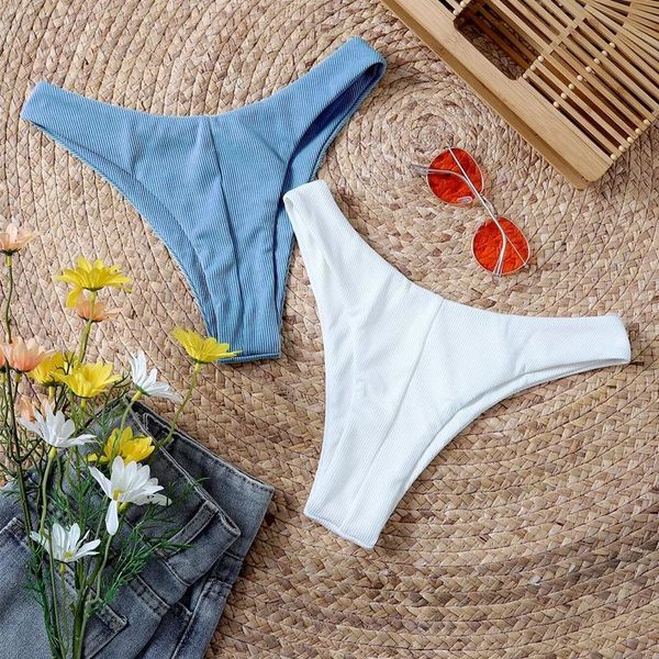 two-piece suits 2021 women's split bikini pure color brazilian swimming trunks v waist beach pants underpants
two-piece suits 2021 women's split bikini pure color brazilian swimming trunks v waist beach pants underpants