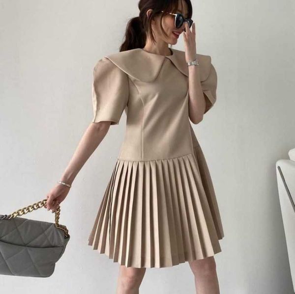 summer temperament women slim o collar pleated dress puff short sleeve elegant casual dress vestidos 210531, Black;gray
summer temperament women slim o collar pleated dress puff short sleeve elegant casual dress vestidos 210531, Black;gray