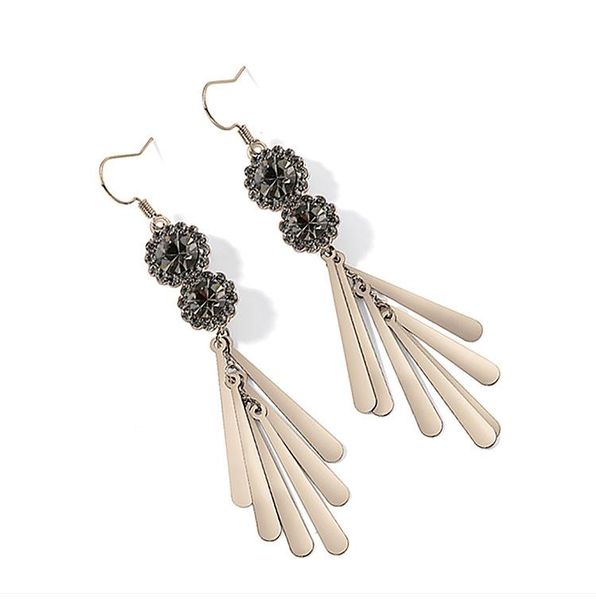 dangle & chandelier korean version of bohemian retro ladies earrings crystal shiny long tassel geometric pendant fashion party jewelry, Silver
dangle & chandelier korean version of bohemian retro ladies earrings crystal shiny long tassel geometric pendant fashion party jewelry, Silver