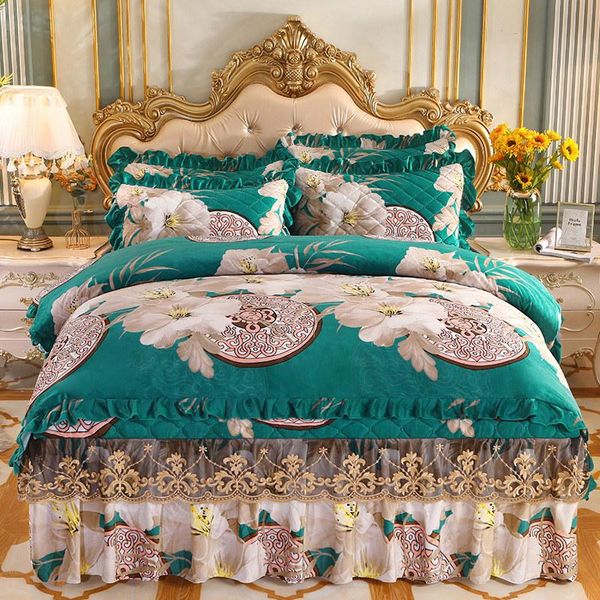 bedding sets printed lace crystal velvet 4pcs set double bed quilt cover bedspread soft king 200x230 luxury with 2 pillowcases
bedding sets printed lace crystal velvet 4pcs set double bed quilt cover bedspread soft king 200x230 luxury with 2 pillowcases