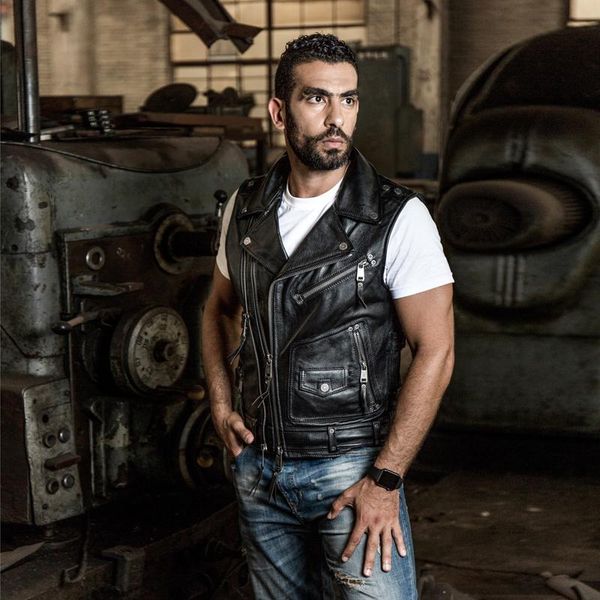 men's vests dhl male style cowhide vest motorcycle rider genuine leather double zipper sleeveless coat, Black;white
men's vests dhl male style cowhide vest motorcycle rider genuine leather double zipper sleeveless coat, Black;white