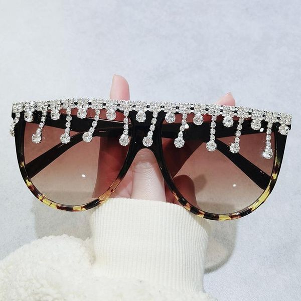 sunglasses doisyer 2021 wholesale eyeglasses bling oversized rhinestone diamonds shades, White;black
sunglasses doisyer 2021 wholesale eyeglasses bling oversized rhinestone diamonds shades, White;black