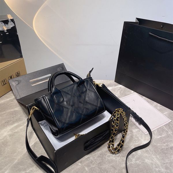 2022 french crossbody designer bags classic diamond lattice mini totes high-end hardware luxury shoulder bags outdoor women sacoche street w
2022 french crossbody designer bags classic diamond lattice mini totes high-end hardware luxury shoulder bags outdoor women sacoche street w
