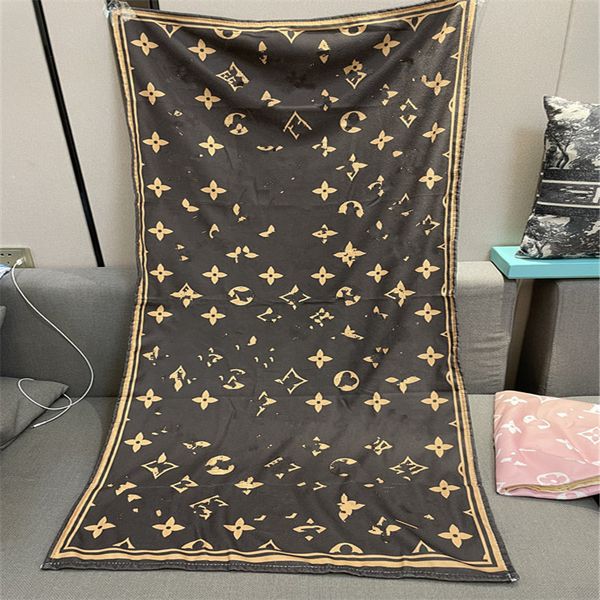 designer modern letter casual ins style beach towel fashion summer bath towels classic home gift
designer modern letter casual ins style beach towel fashion summer bath towels classic home gift