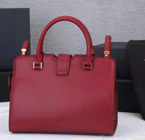 cowhide single shoulder bag female tote handbag large capacity messenger shopping bags with dustbag
cowhide single shoulder bag female tote handbag large capacity messenger shopping bags with dustbag