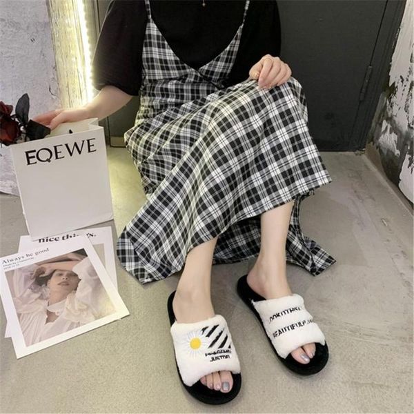 women's shoes for fall/winter 2021 outer wear korean fashion plush slippers couple flowers net red flip flops, Black
women's shoes for fall/winter 2021 outer wear korean fashion plush slippers couple flowers net red flip flops, Black