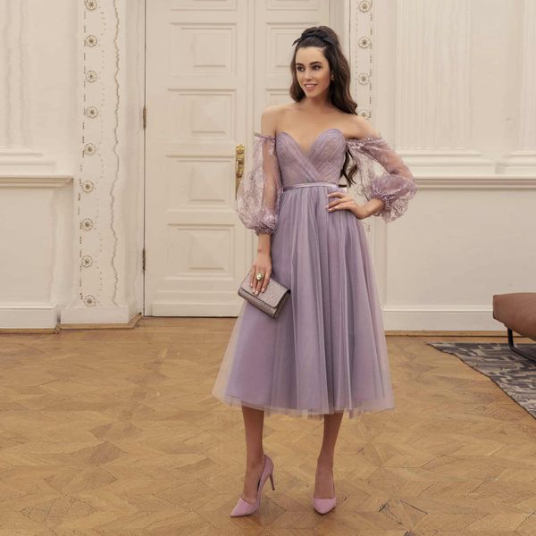 2022 tulle short prom dresses sweetheart lace puffy sleeves homecoming party girls' graduation gowns tea length a line special occasion, Black
2022 tulle short prom dresses sweetheart lace puffy sleeves homecoming party girls' graduation gowns tea length a line special occasion, Black