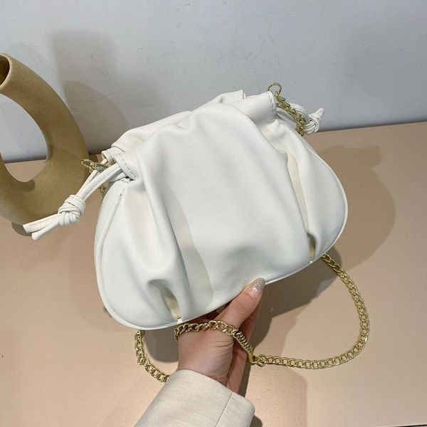 cross body 2021 summer trendy fashion ladies fold shoulder bag brand designer pu soft leather casual chain messenger
cross body 2021 summer trendy fashion ladies fold shoulder bag brand designer pu soft leather casual chain messenger