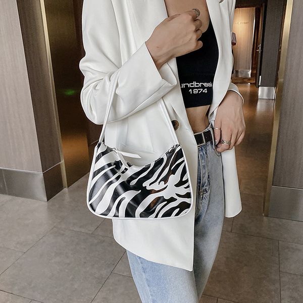 messenger bags messenger bagssummer women's 2021 small fashion one shoulder handbag net red armpit bag
messenger bags messenger bagssummer women's 2021 small fashion one shoulder handbag net red armpit bag