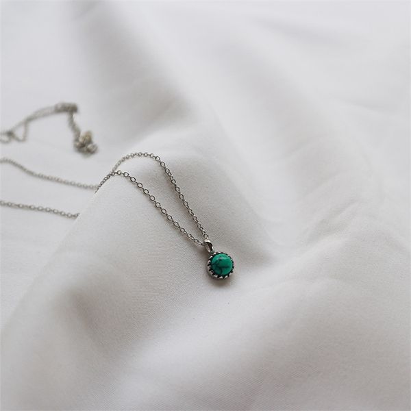 100% 925 sterling silver link chain necklace&pendant tiny round blue turquoise pendants necklaces for women
100% 925 sterling silver link chain necklace&pendant tiny round blue turquoise pendants necklaces for women