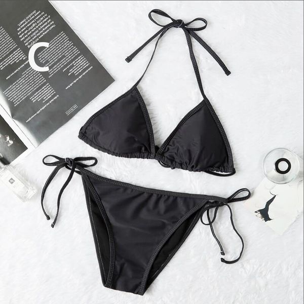 2021 swimsuit pure comfortable two-piece womens summer split swimwear fashion letter printed bikini, White;black
2021 swimsuit pure comfortable two-piece womens summer split swimwear fashion letter printed bikini, White;black