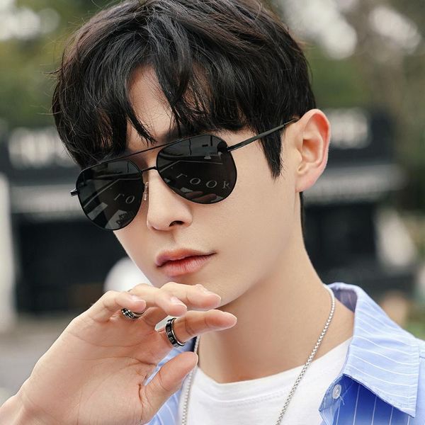 sunglasses men brand classic fashion men's polarized uv400 lens glasses eyewear accessories for women v58088, White;black
sunglasses men brand classic fashion men's polarized uv400 lens glasses eyewear accessories for women v58088, White;black