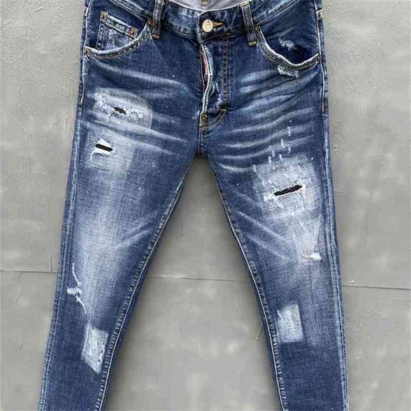 european style dsq brand men italy jeans pants men slim biker denim straight trousers hole blue pants for 222 210723
european style dsq brand men italy jeans pants men slim biker denim straight trousers hole blue pants for 222 210723