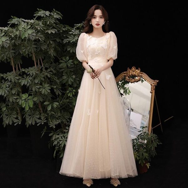 ethnic clothing mesh champagne cheongsam butterfly appliques pleated evening party dress gown sweetheart neck puff sleeve qipao elegant vest, Red
ethnic clothing mesh champagne cheongsam butterfly appliques pleated evening party dress gown sweetheart neck puff sleeve qipao elegant vest, Red