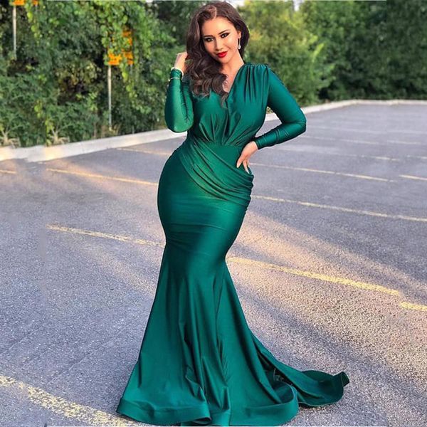arabic long sleeves mermaid evening dresses v neck sweep train plus size satin formal prom party gowns robe de soiree, Black;red
arabic long sleeves mermaid evening dresses v neck sweep train plus size satin formal prom party gowns robe de soiree, Black;red