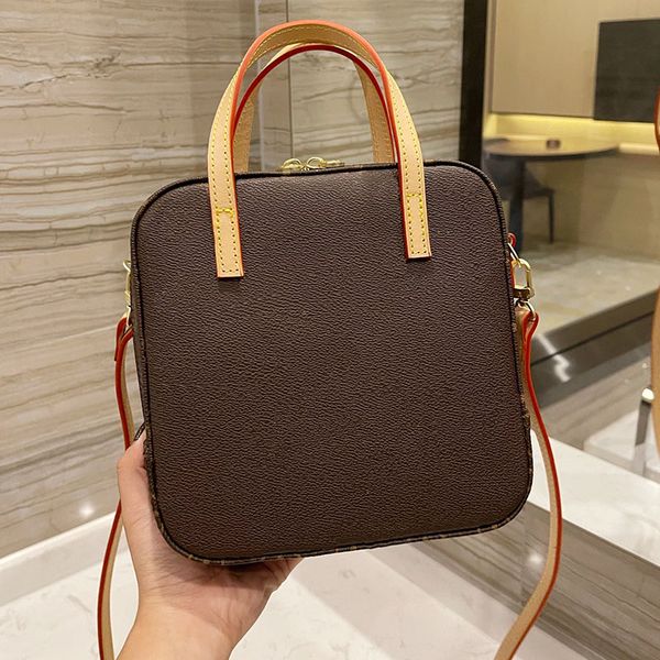 fashion flower women handbags luxury brand letter printed totes shoulder bag leathers cross body bags with leather lining
fashion flower women handbags luxury brand letter printed totes shoulder bag leathers cross body bags with leather lining