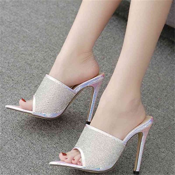 size 35 to 42 glitter sier pointed high mules sandals women stiletto heel designer shoes, Black
size 35 to 42 glitter sier pointed high mules sandals women stiletto heel designer shoes, Black