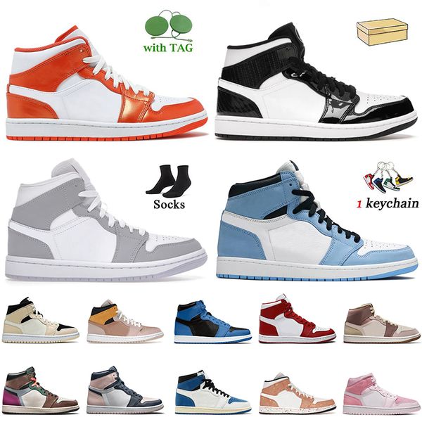 2022 fashion men women 1 high basketball shoes jumpman 1s carbon fiber bordeaux mid metallic orange wolf grey aluminum university blue paste
2022 fashion men women 1 high basketball shoes jumpman 1s carbon fiber bordeaux mid metallic orange wolf grey aluminum university blue paste