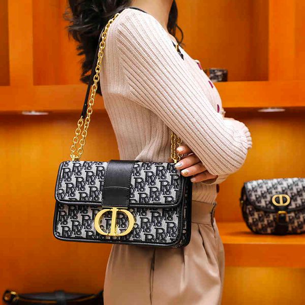 luxury herme handbags and storage 2021 new women's bag ins versatile fashion d home letter canvas embroidery single shou
luxury herme handbags and storage 2021 new women's bag ins versatile fashion d home letter canvas embroidery single shou