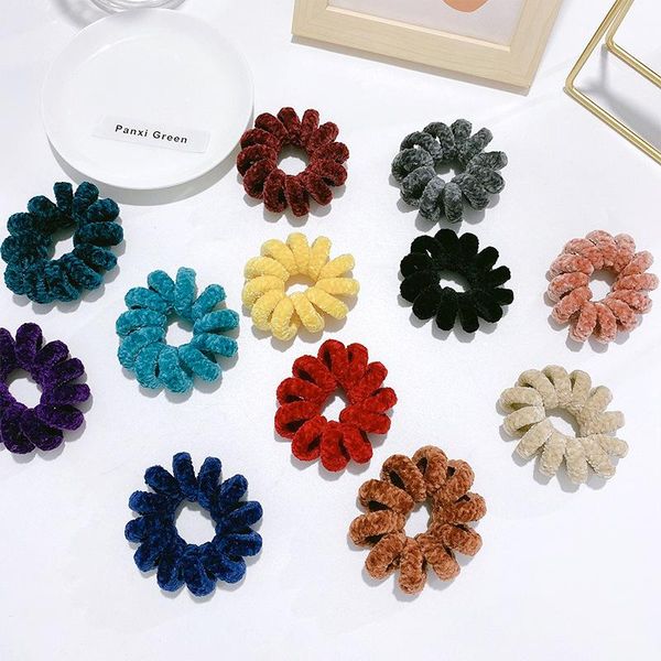 hair accessories winter fuzzy chenille telephone wire tie large size spiral shape rubber elastic band women korean headwear, Slivery;white
hair accessories winter fuzzy chenille telephone wire tie large size spiral shape rubber elastic band women korean headwear, Slivery;white