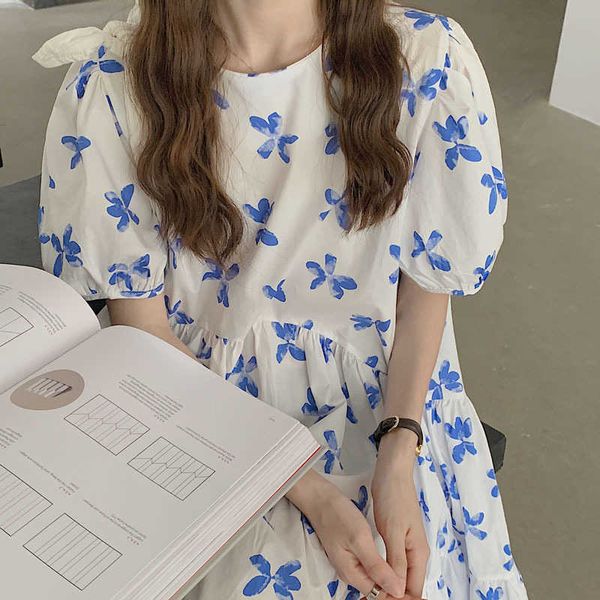 summer sweet fresh print o-neck puff sleeve dresses for women fashion a-line silm elegant office lady vestidos 210525, Black;gray
summer sweet fresh print o-neck puff sleeve dresses for women fashion a-line silm elegant office lady vestidos 210525, Black;gray