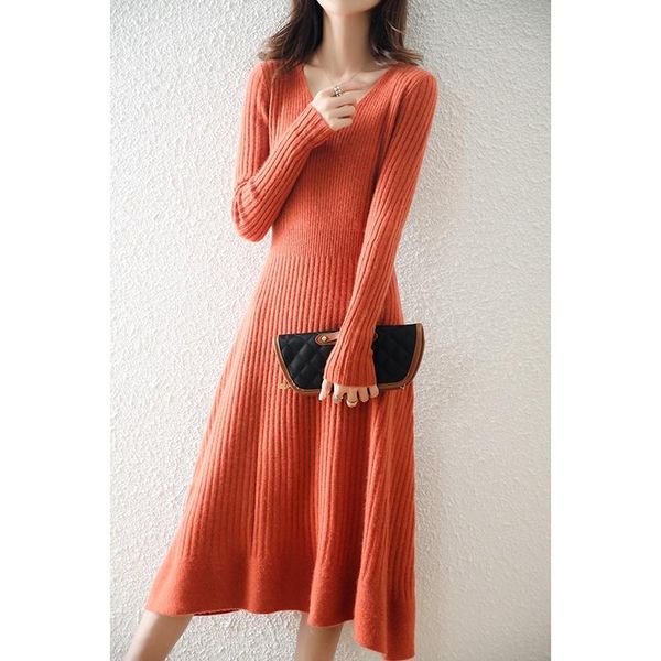 casual dresses 2021 woman winter 100% cashmere sweaters autumn knitted pullovers warm female jumper v-neck clothing, Black;gray
casual dresses 2021 woman winter 100% cashmere sweaters autumn knitted pullovers warm female jumper v-neck clothing, Black;gray