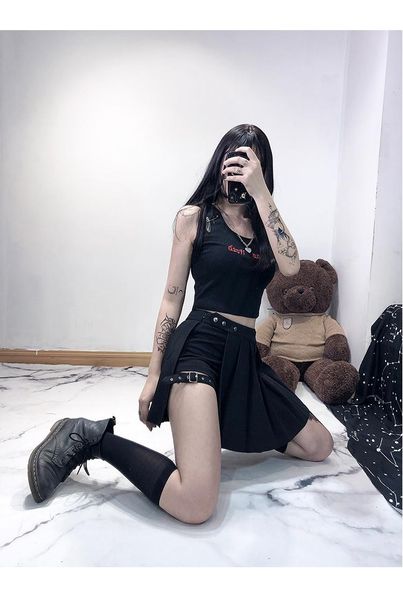 skirts ruibbit arrival summer autumn black shorts women's pleated skirt short punk girl's
skirts ruibbit arrival summer autumn black shorts women's pleated skirt short punk girl's