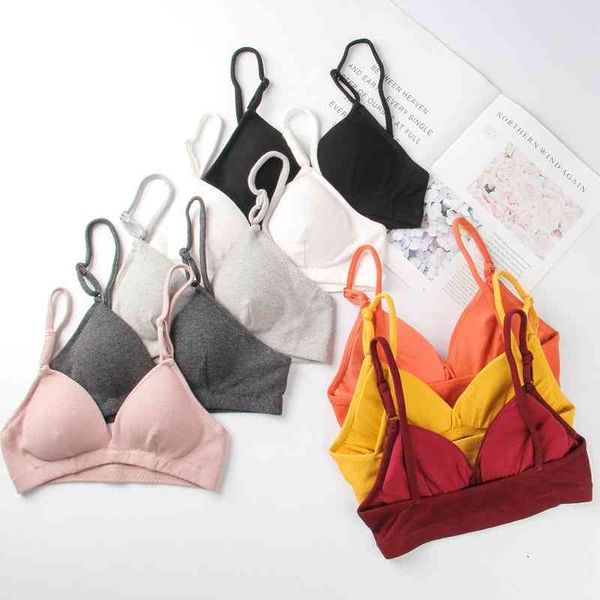 french flat triangle cup no steel ring underwear women's autumn and winter thin chest pure cotton breathable bra, Black;white
french flat triangle cup no steel ring underwear women's autumn and winter thin chest pure cotton breathable bra, Black;white