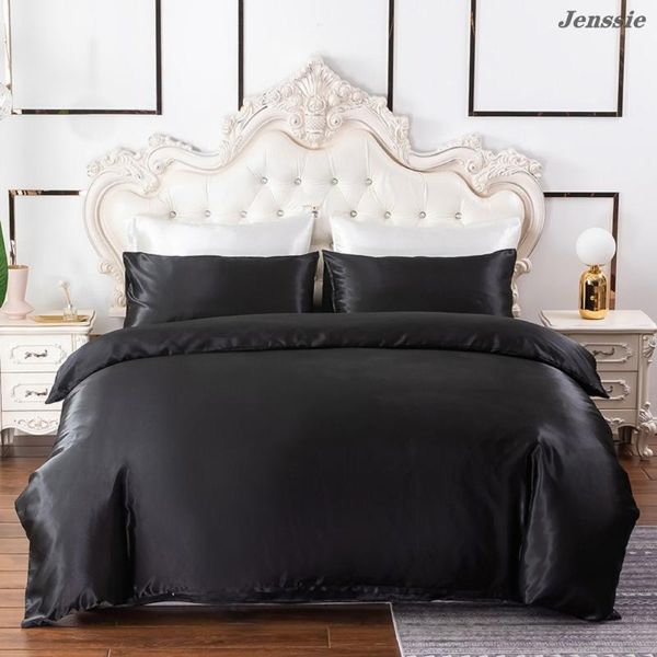 bedding sets three-piece silk set solid color duvet cover pillowcase size king bedspread sheets single quilt
bedding sets three-piece silk set solid color duvet cover pillowcase size king bedspread sheets single quilt