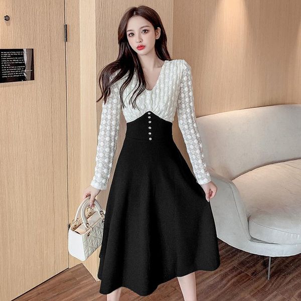 french style patchwork women one-piece dress korean winter lace v-neck dresses 672 casual, Black;gray
french style patchwork women one-piece dress korean winter lace v-neck dresses 672 casual, Black;gray