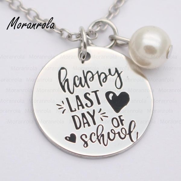 pendant necklaces arried "happy last day of school"copper necklace &keychain,charm teacher graduation gift 2021 end school, Silver
pendant necklaces arried "happy last day of school"copper necklace &keychain,charm teacher graduation gift 2021 end school, Silver