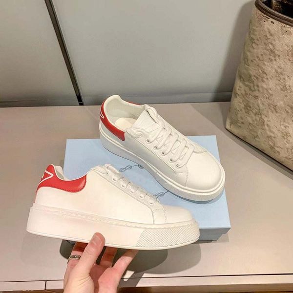 fashion quality designer shoes real leather handmade multicolor gradient technical sneakers men women shoes trainers dq01 50, Black
fashion quality designer shoes real leather handmade multicolor gradient technical sneakers men women shoes trainers dq01 50, Black