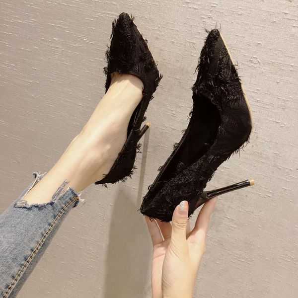 dress shoes 2021 korean version of the pointed wild fine comfortable small women, Black
dress shoes 2021 korean version of the pointed wild fine comfortable small women, Black