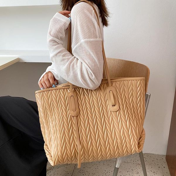 evening bags large capacity women pu leather handbags shoulder designer ladies shopping travel bag casual female tote messenger
evening bags large capacity women pu leather handbags shoulder designer ladies shopping travel bag casual female tote messenger