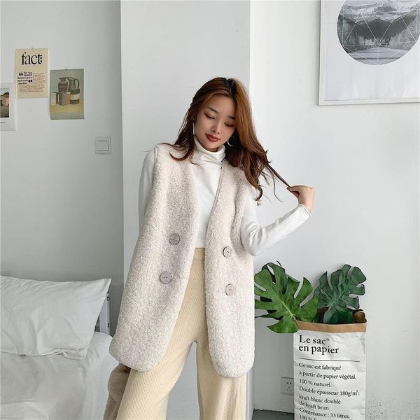 women's vests 2022 winter thicken imitated lamb wool vest jackets warm waistcoat women double breasted outwear sleeveless coat garment, Black;white
women's vests 2022 winter thicken imitated lamb wool vest jackets warm waistcoat women double breasted outwear sleeveless coat garment, Black;white