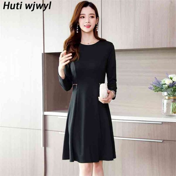 spring autumn black office lady midi dresses vintage casual 3xl plus size dress women elegant bodycon party runway vestidos 210528, Black;gray
spring autumn black office lady midi dresses vintage casual 3xl plus size dress women elegant bodycon party runway vestidos 210528, Black;gray