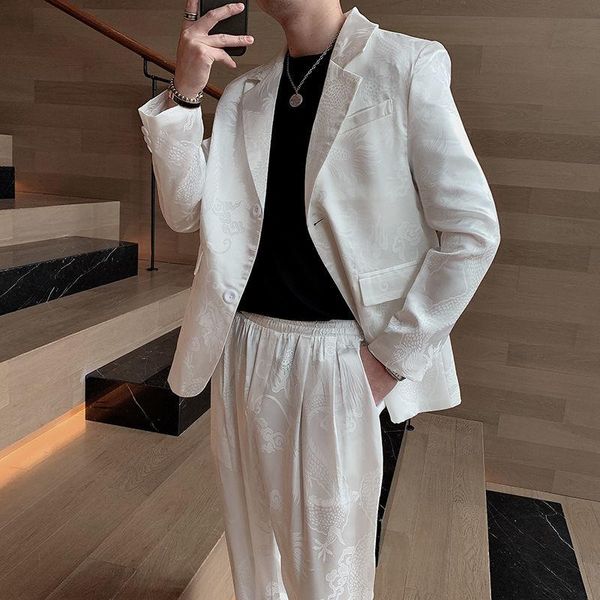men's suits & blazers 2021 autumn vintage embroidery suit two pieces set for men causal loose button pullover + elastic waist pants, White;black
men's suits & blazers 2021 autumn vintage embroidery suit two pieces set for men causal loose button pullover + elastic waist pants, White;black