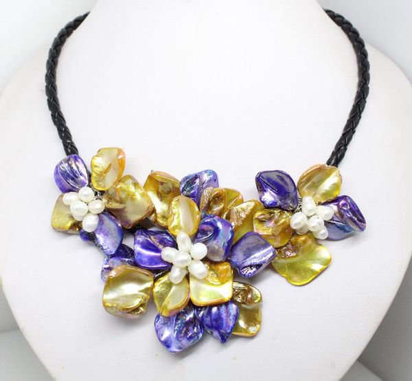 beauty 50mm-70mm 3flower necklace 18inches mix color baroque shell mother of pearl handmade pendant necklaces, Silver
beauty 50mm-70mm 3flower necklace 18inches mix color baroque shell mother of pearl handmade pendant necklaces, Silver