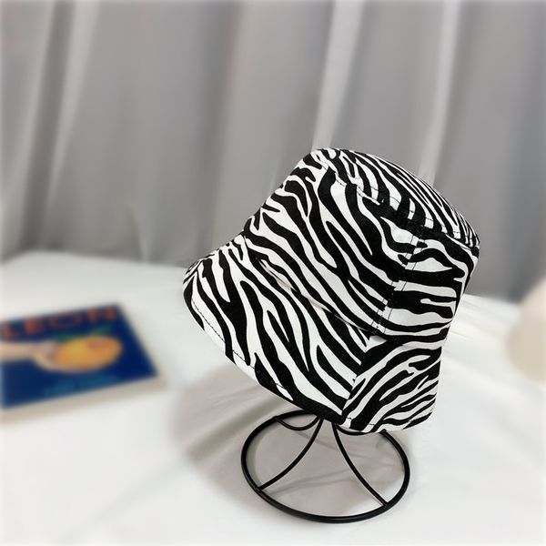 children version fisherman ins bucket hat black and white stripe small brim basin hat, Yellow
children version fisherman ins bucket hat black and white stripe small brim basin hat, Yellow
