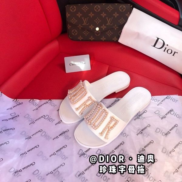 sandals slippers early spring 2021 new home d-shaped slippers with versatile feet and pearl letter button beach shoes zly zly, Black
sandals slippers early spring 2021 new home d-shaped slippers with versatile feet and pearl letter button beach shoes zly zly, Black