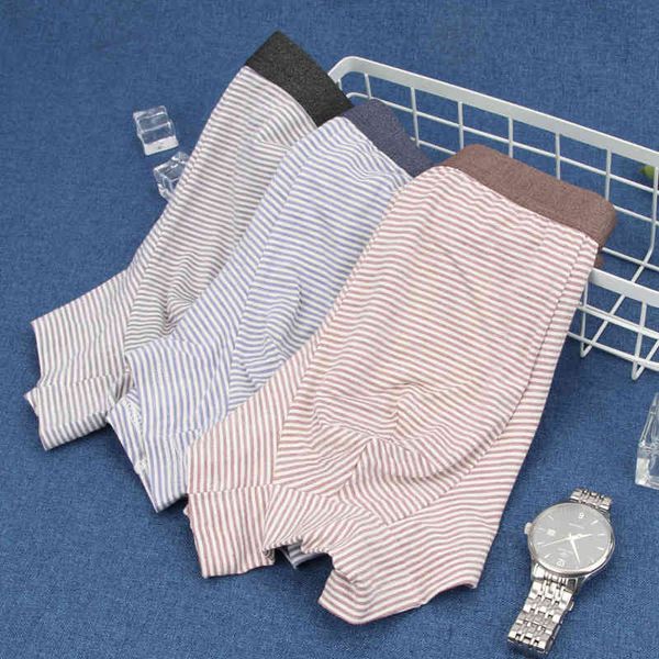 striped men's underwear modal flat corner underpants student middle waist loose bottoms boxers, Black;white
striped men's underwear modal flat corner underpants student middle waist loose bottoms boxers, Black;white