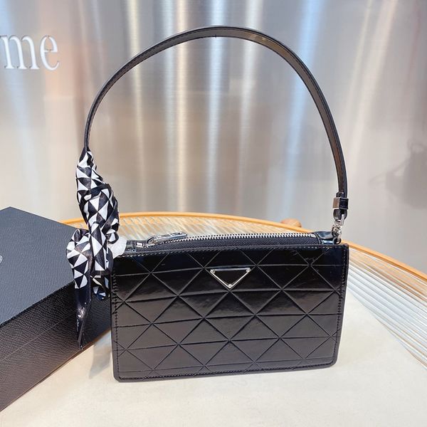 women patent leather shoulder bag fashion handbags famous designer crossbody lady handbag wallet purse party business waterproof
women patent leather shoulder bag fashion handbags famous designer crossbody lady handbag wallet purse party business waterproof