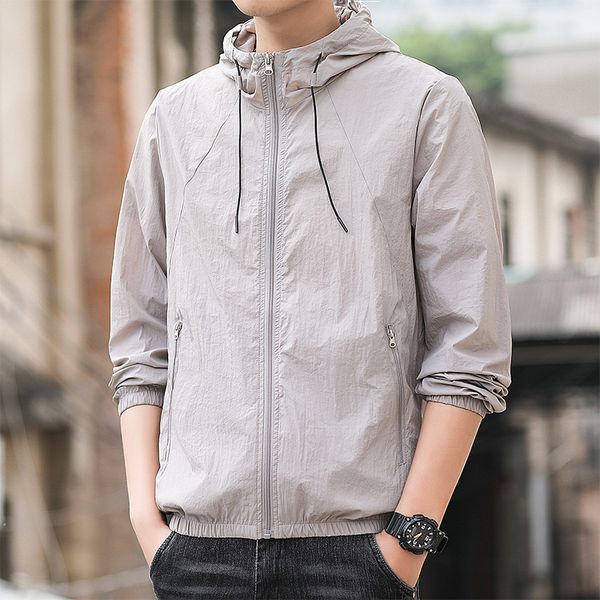 men's coat spring and autumn 2021 summer sunscreen ice silk leisure ruffian handsome work cloth fashion brand et thin, Black;brown
men's coat spring and autumn 2021 summer sunscreen ice silk leisure ruffian handsome work cloth fashion brand et thin, Black;brown